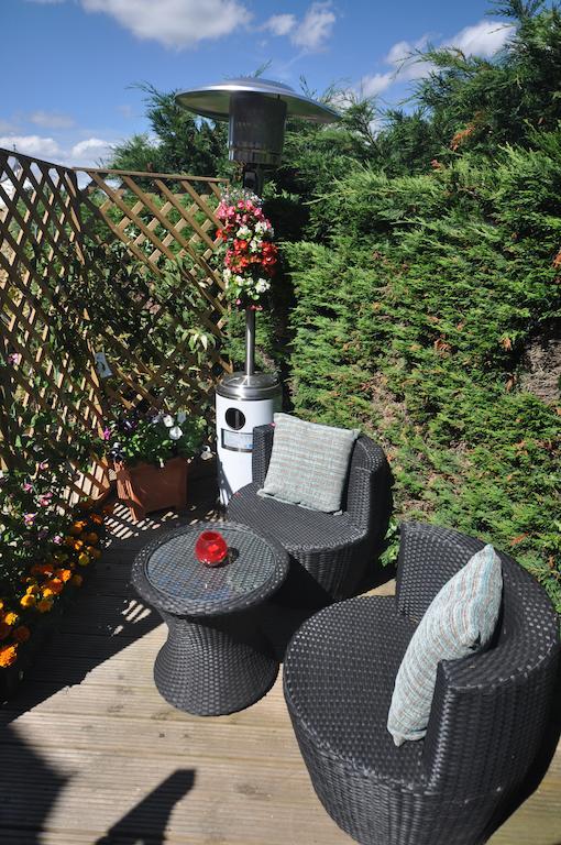 The Bosham B&B Bagian luar foto