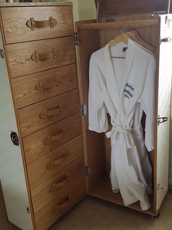 The Bosham B&B Bagian luar foto