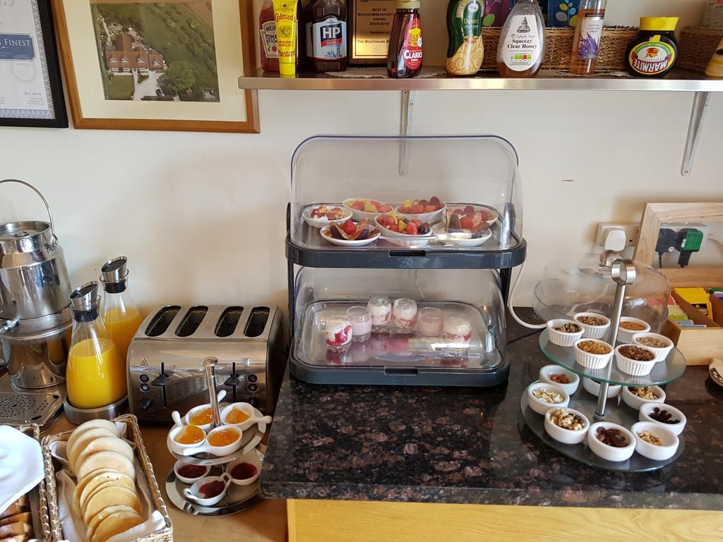 The Bosham B&B Bagian luar foto