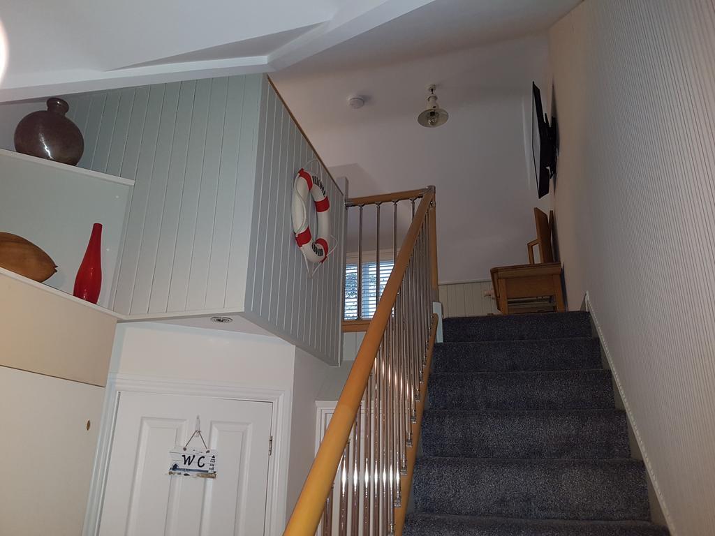 The Bosham B&B Bagian luar foto