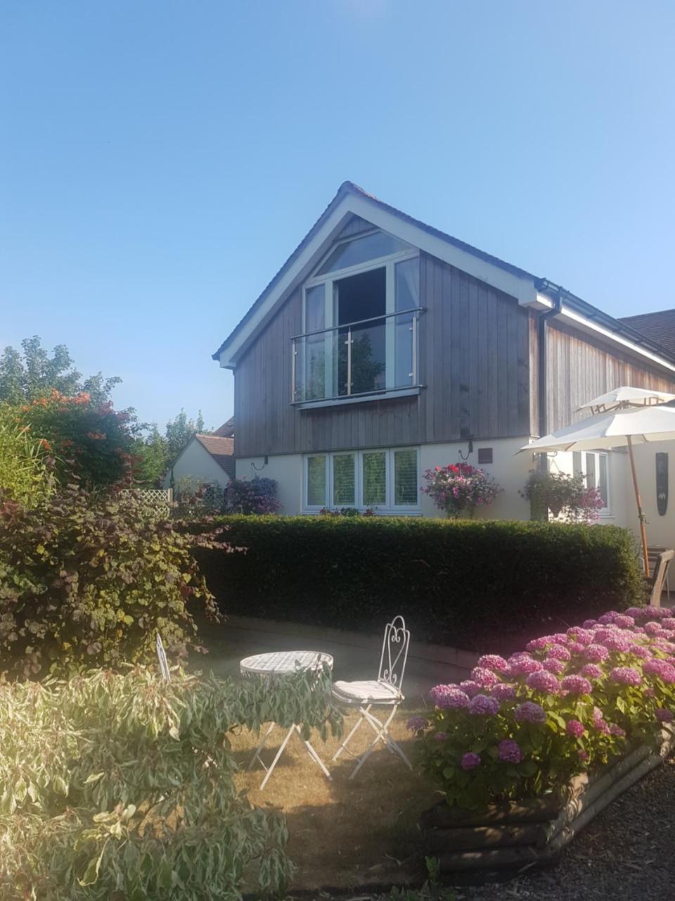 The Bosham B&B Bagian luar foto